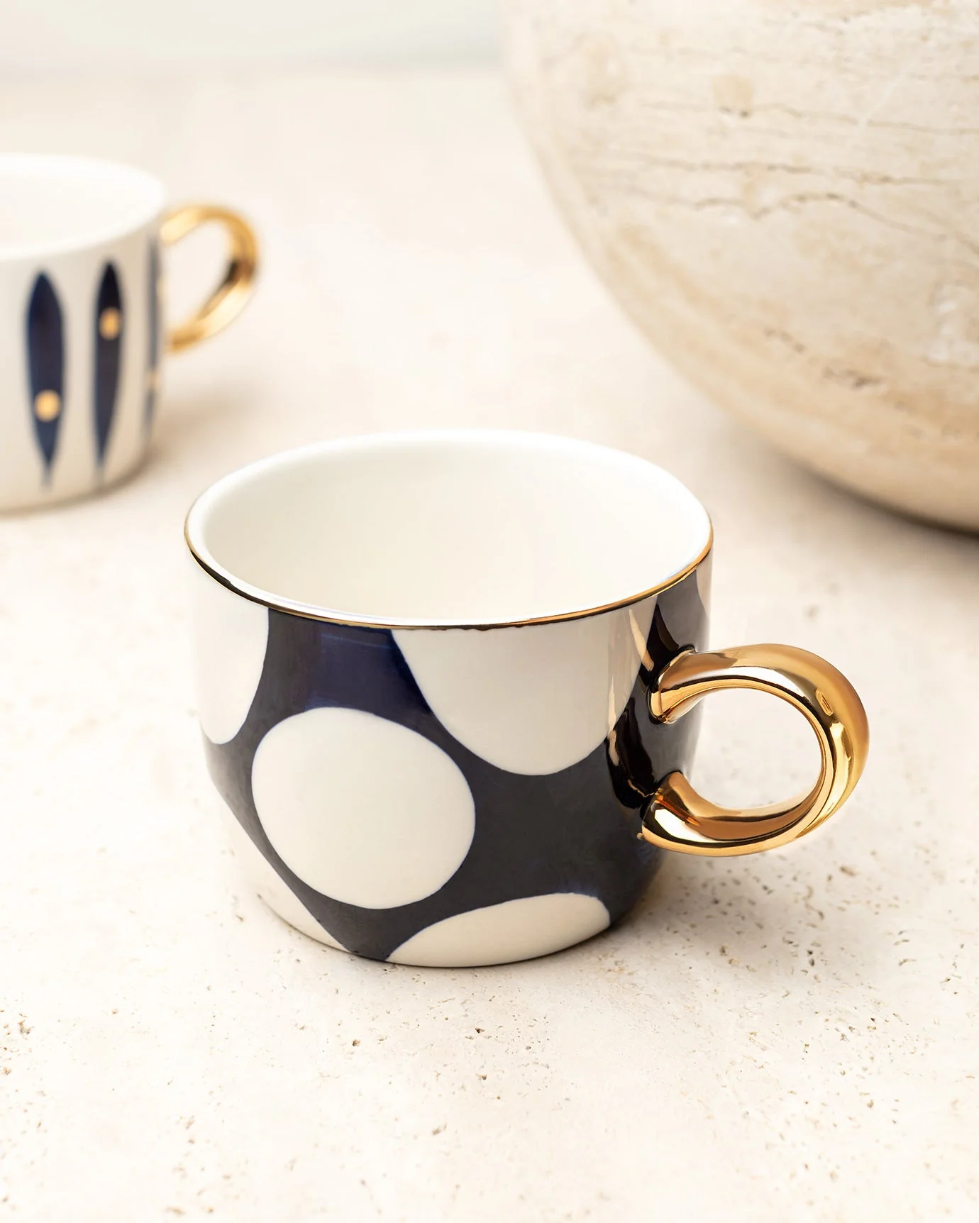 Madame Coco Balle Mug - Image 2