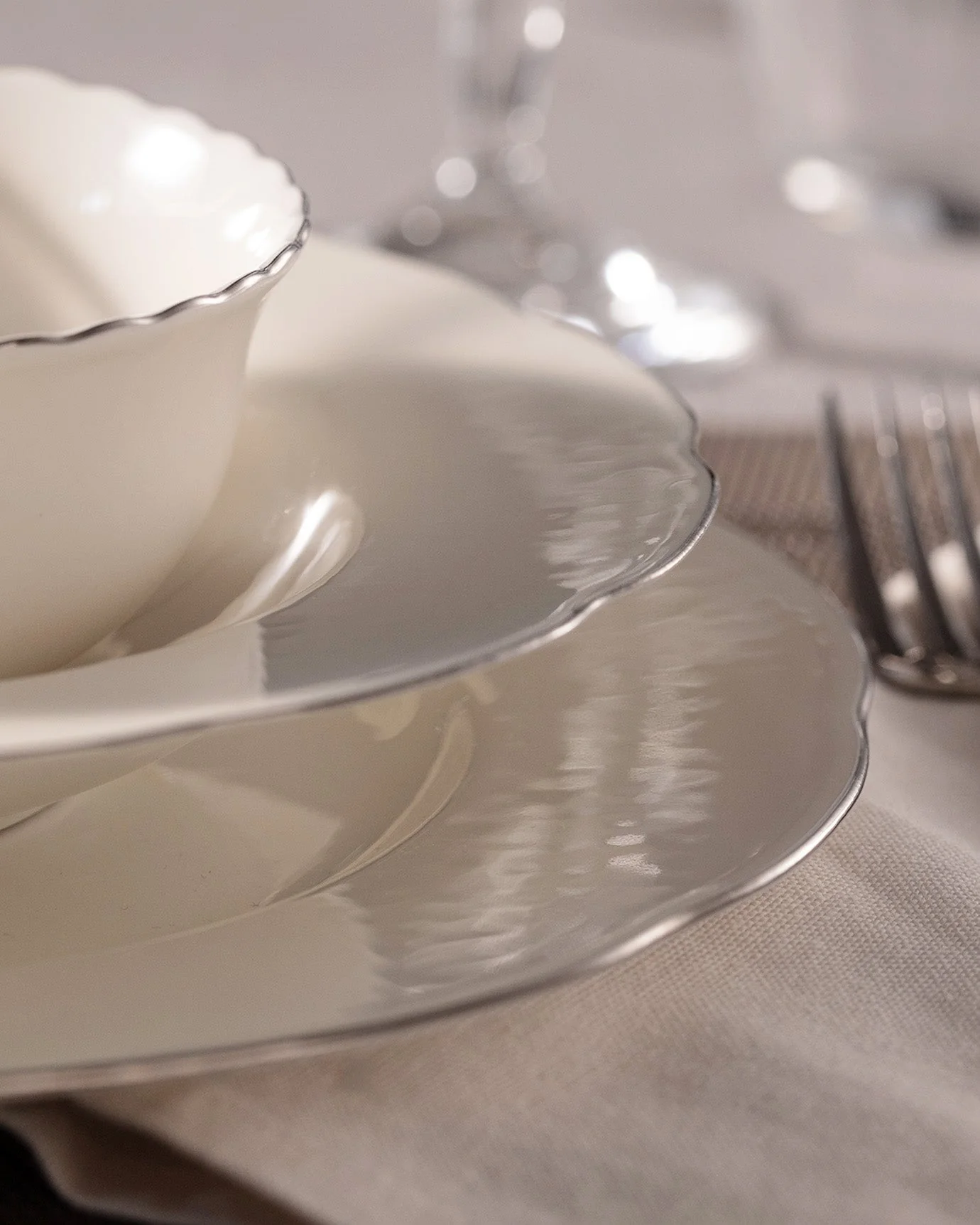 Madame Coco Amabella Dinner Set 24 Pcs - Image 6