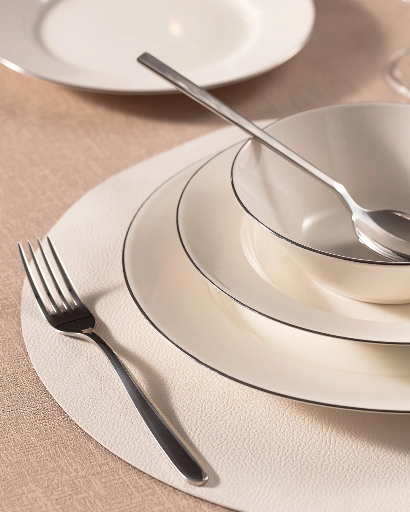 Madame Coco Ariane Dinner Set 24 Pcs - Image 4