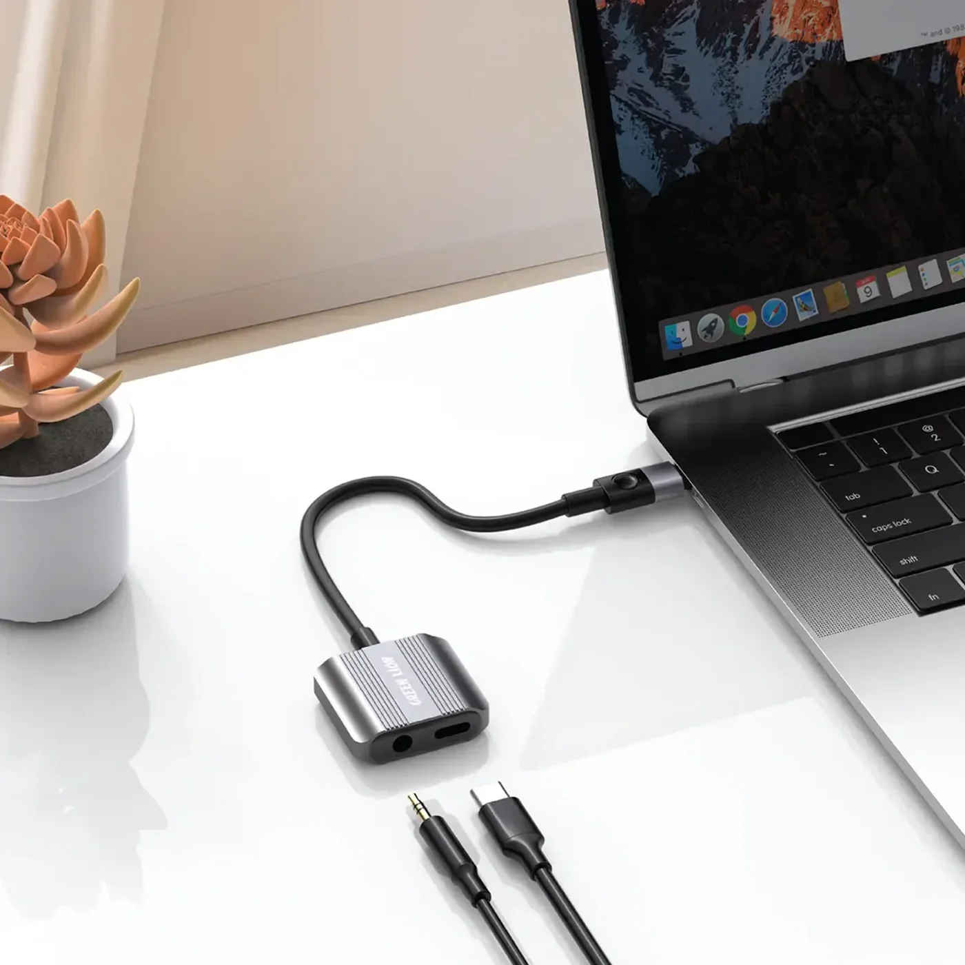 Green Lion 2-in-1 Splitter Adapter - Image 3