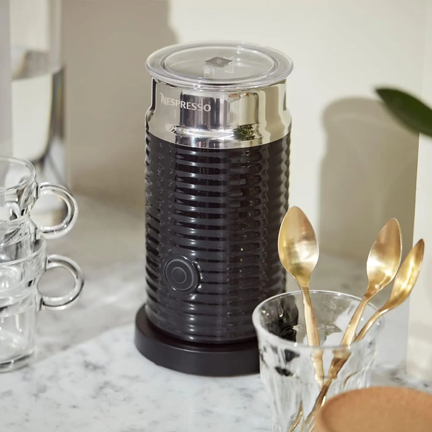 Aeroccino 3 - Milk Frother Black - Image 5