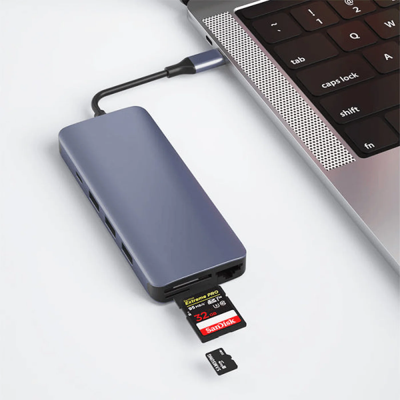 Wiwu Alpha 12-in-1 USB-C Hub - Image 4