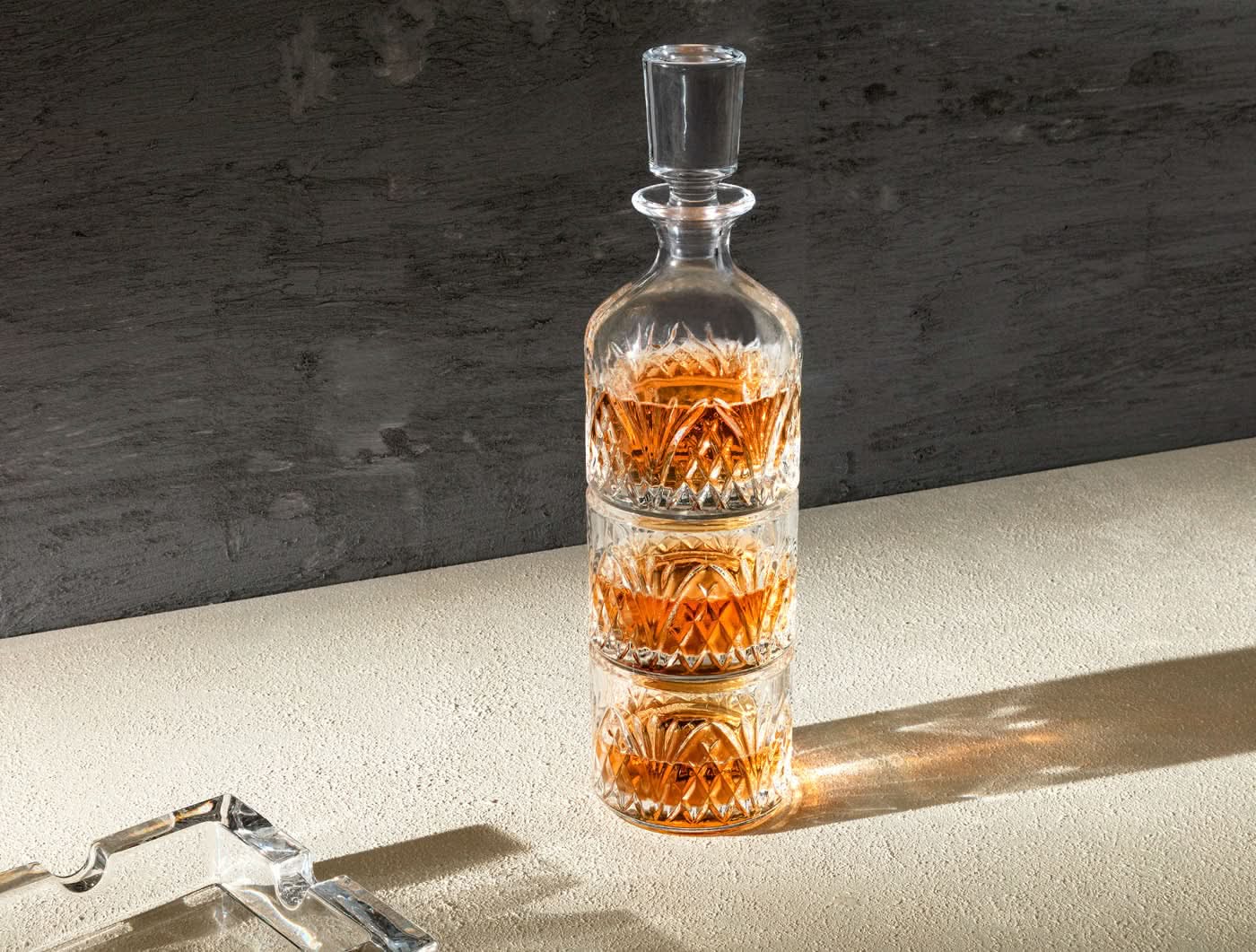 Madame Coco Aron Whiskey Carafe Set - Image 7