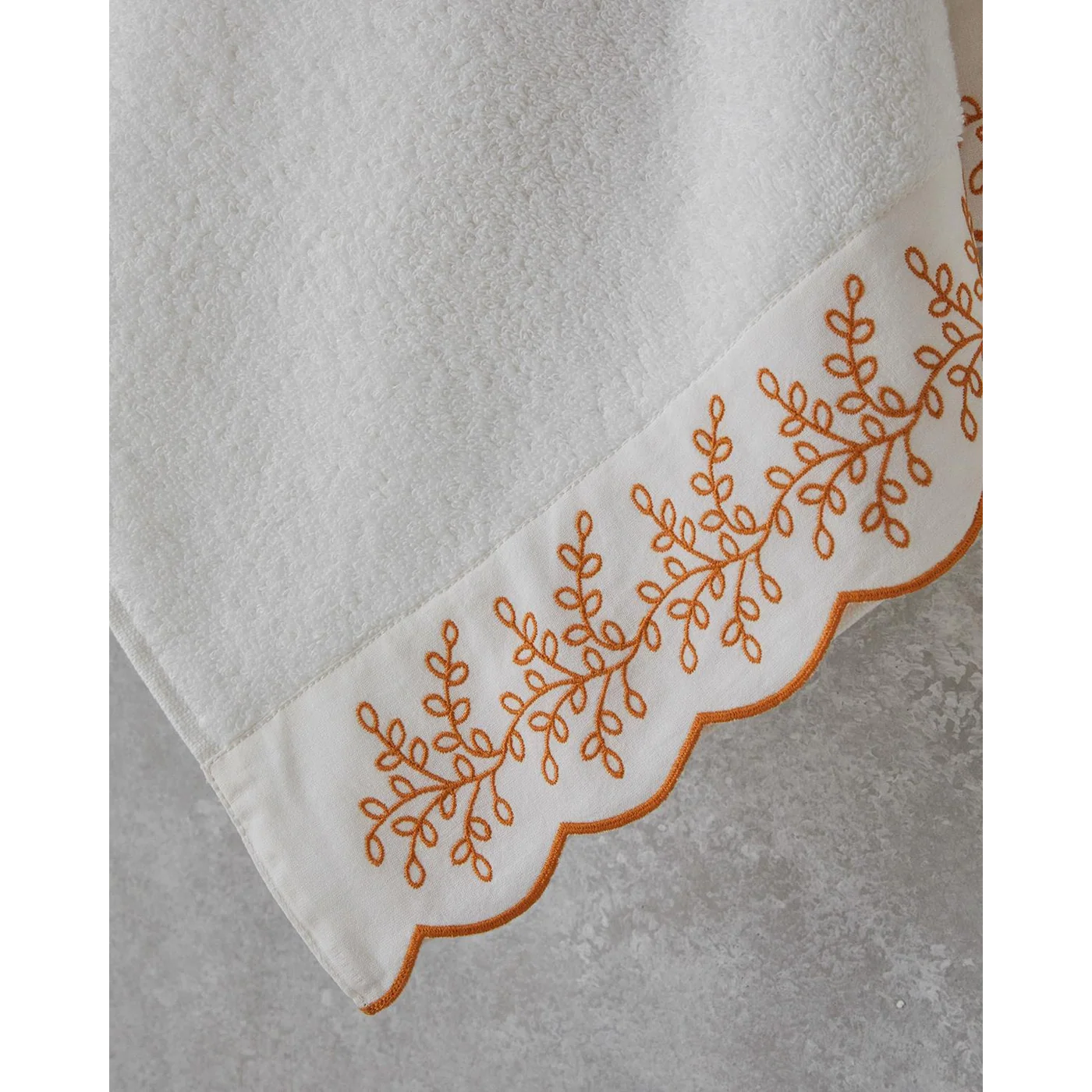 EH Living Artistic Leafy Cotton Brode Face Towel 50x80 cm Ecru - Yellow - Image 2