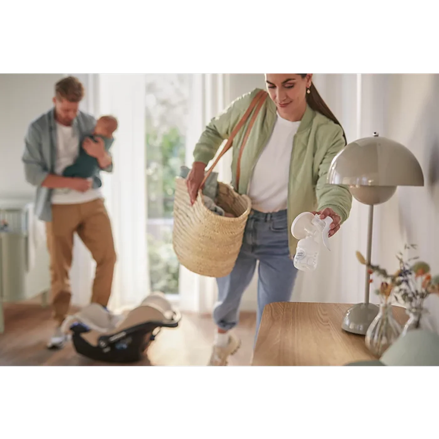 Philips Avent Manual Entry Level Breast Pump - Image 4