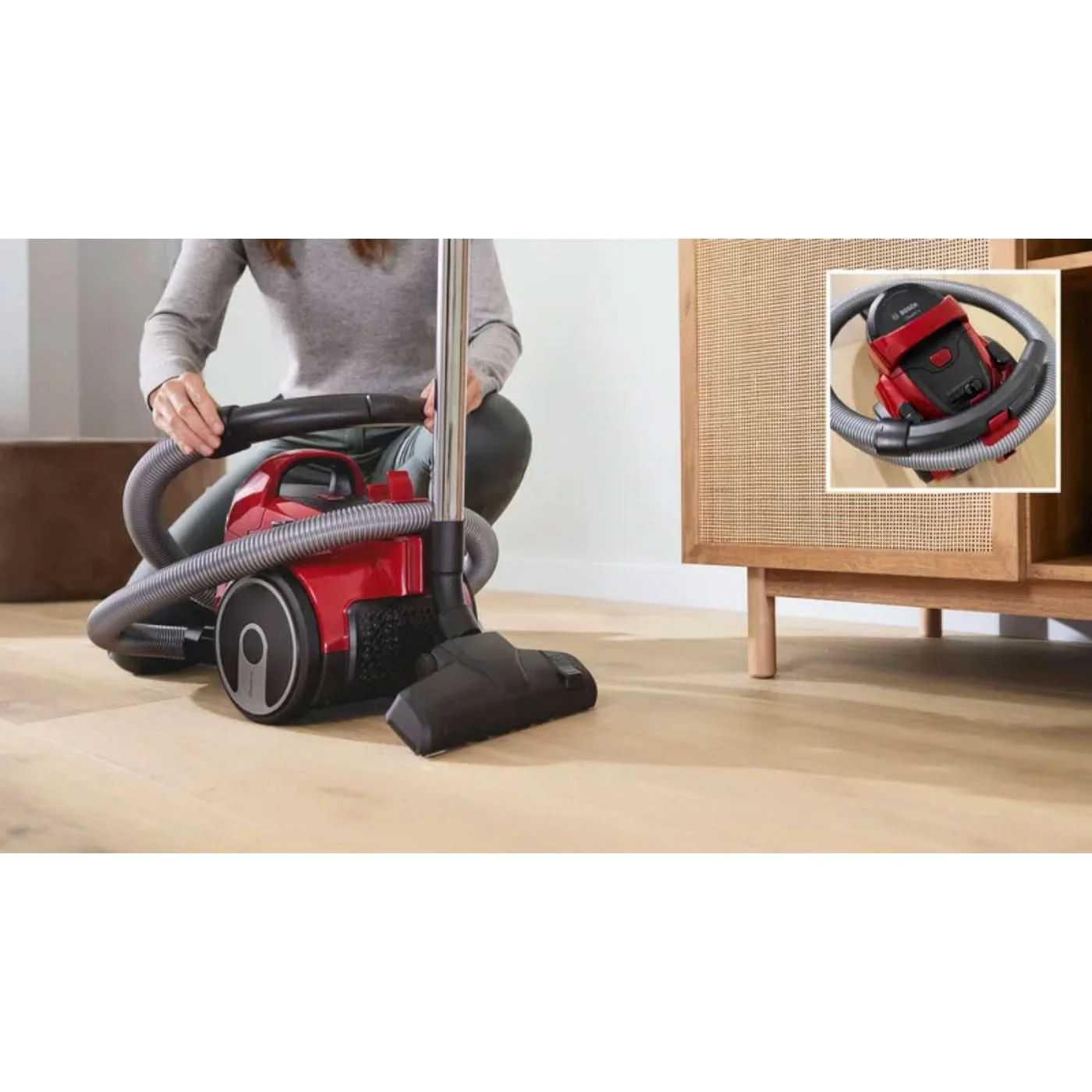 Bosch Serie 2 Bagless Vacuum Cleaner - Image 15
