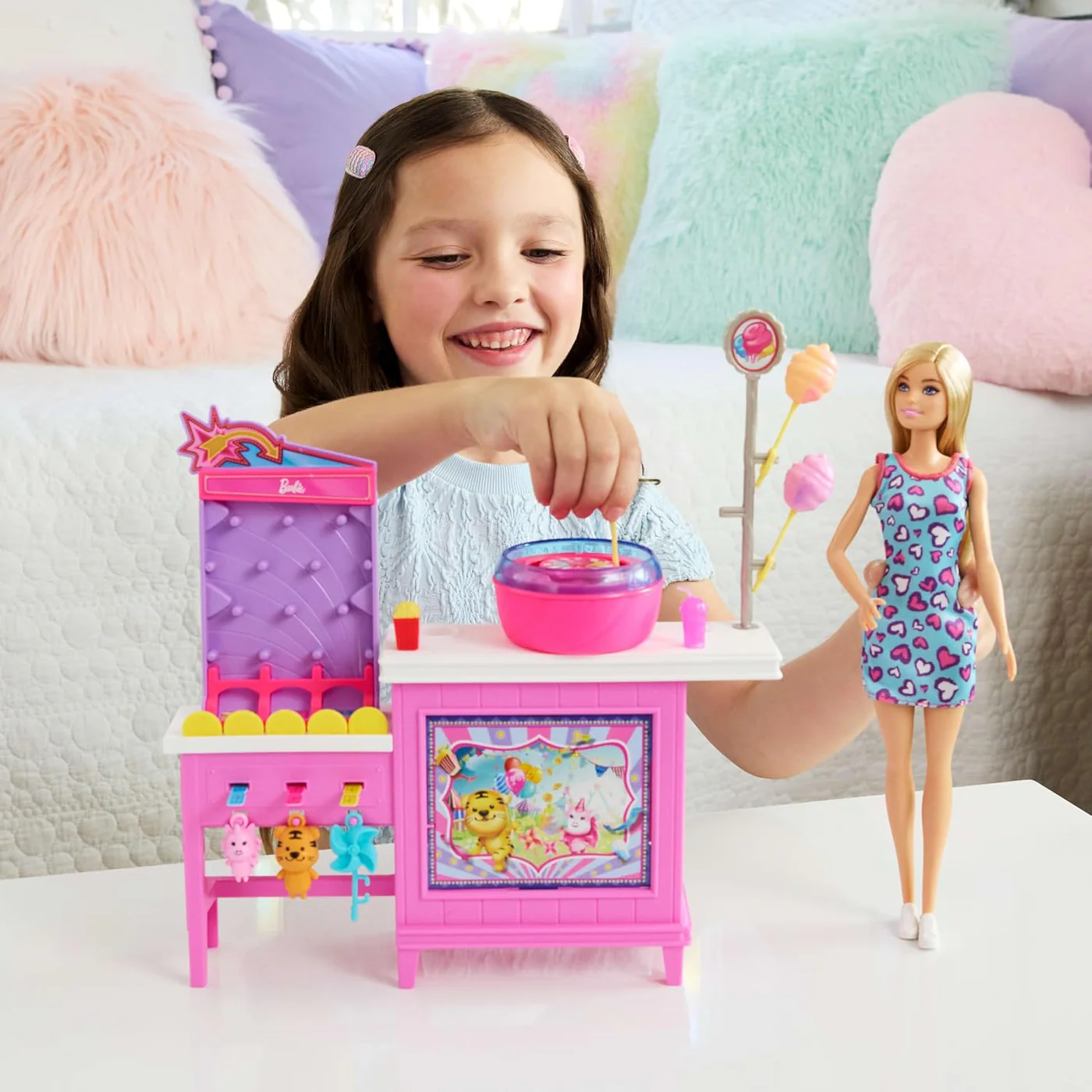Mattel Barbie® Mysteries - Cotton Candy and Game Playset - Image 3