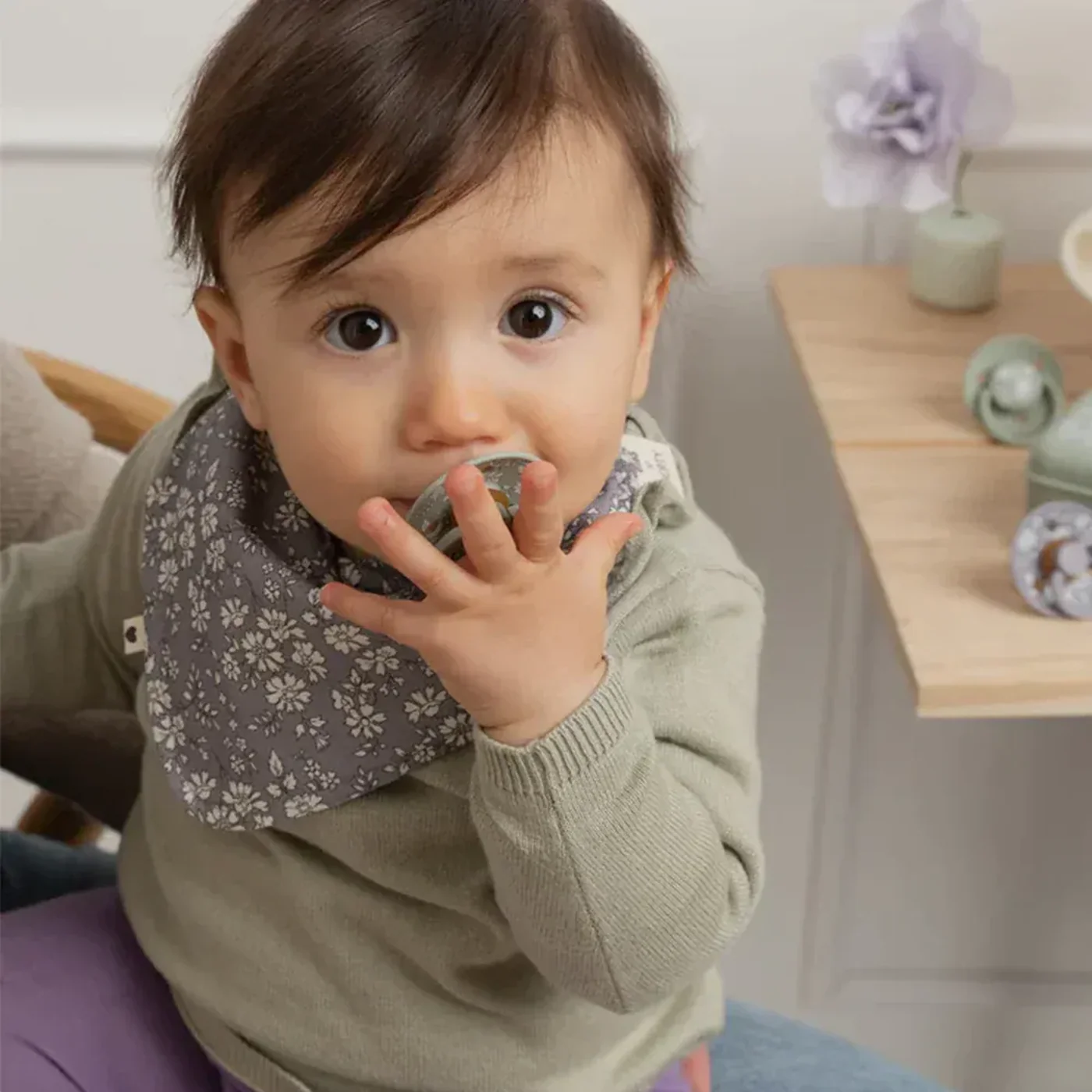 Bibs X Liberty Bandana Bib Capel Fossil Grey - Image 3