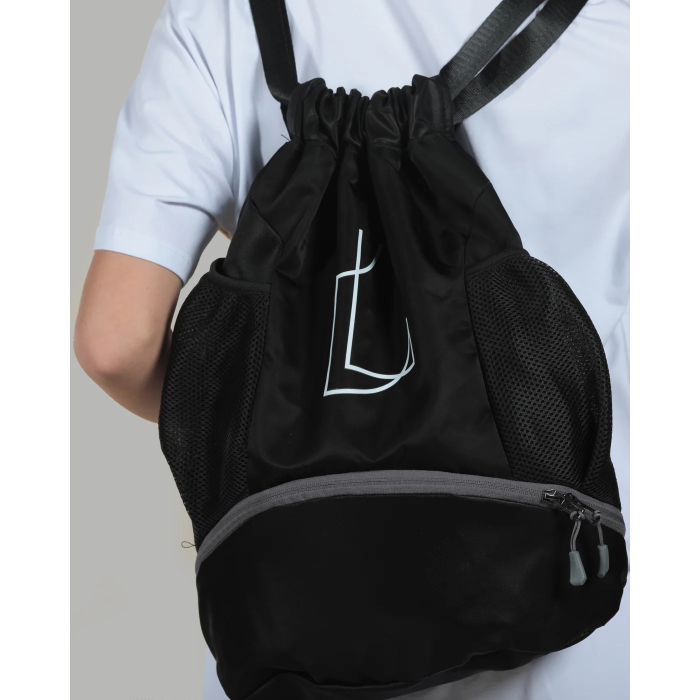 L Official Black Backpack - Image 3