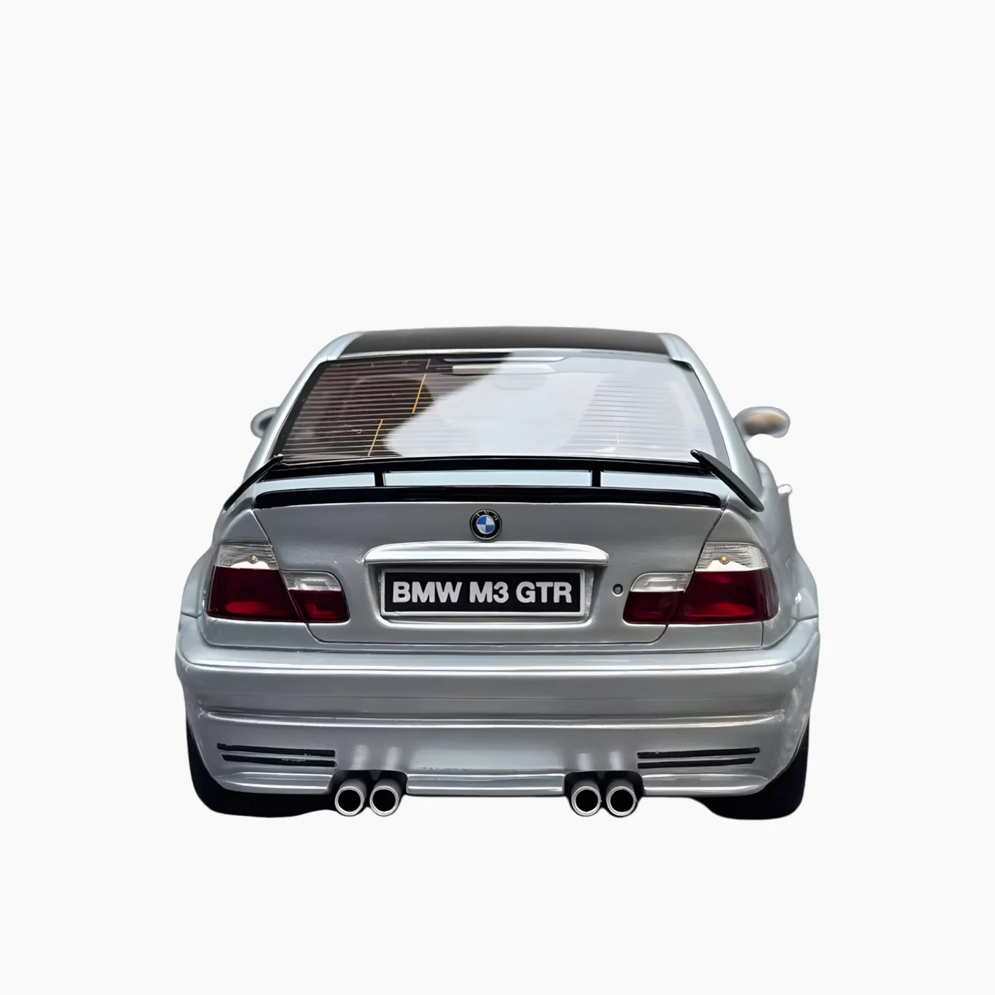 OttoMobile BMW M3 GTR E46 Silver 1:18 Scale Model Car - Image 7