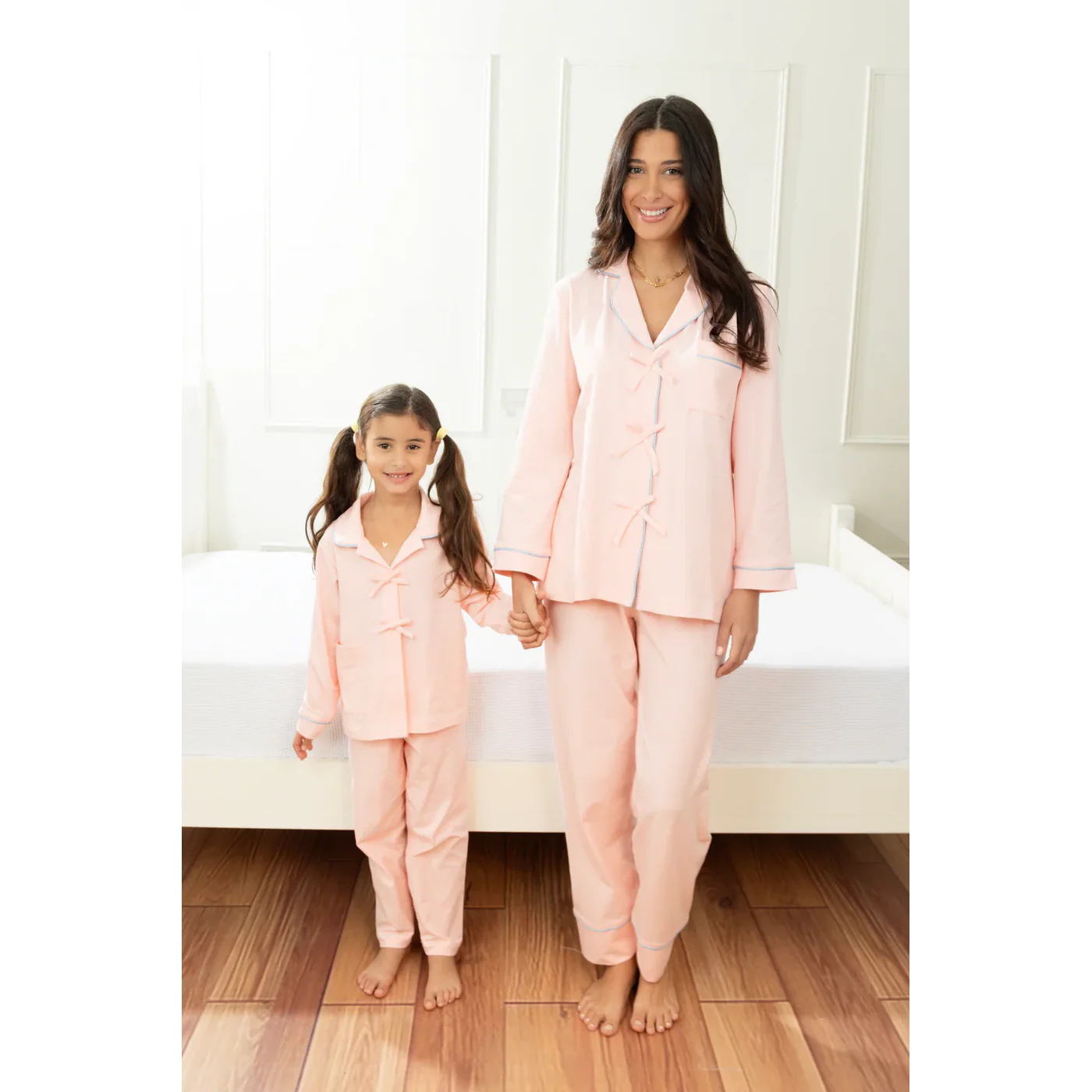 Bow Mommy & Me Pajama set - Image 4