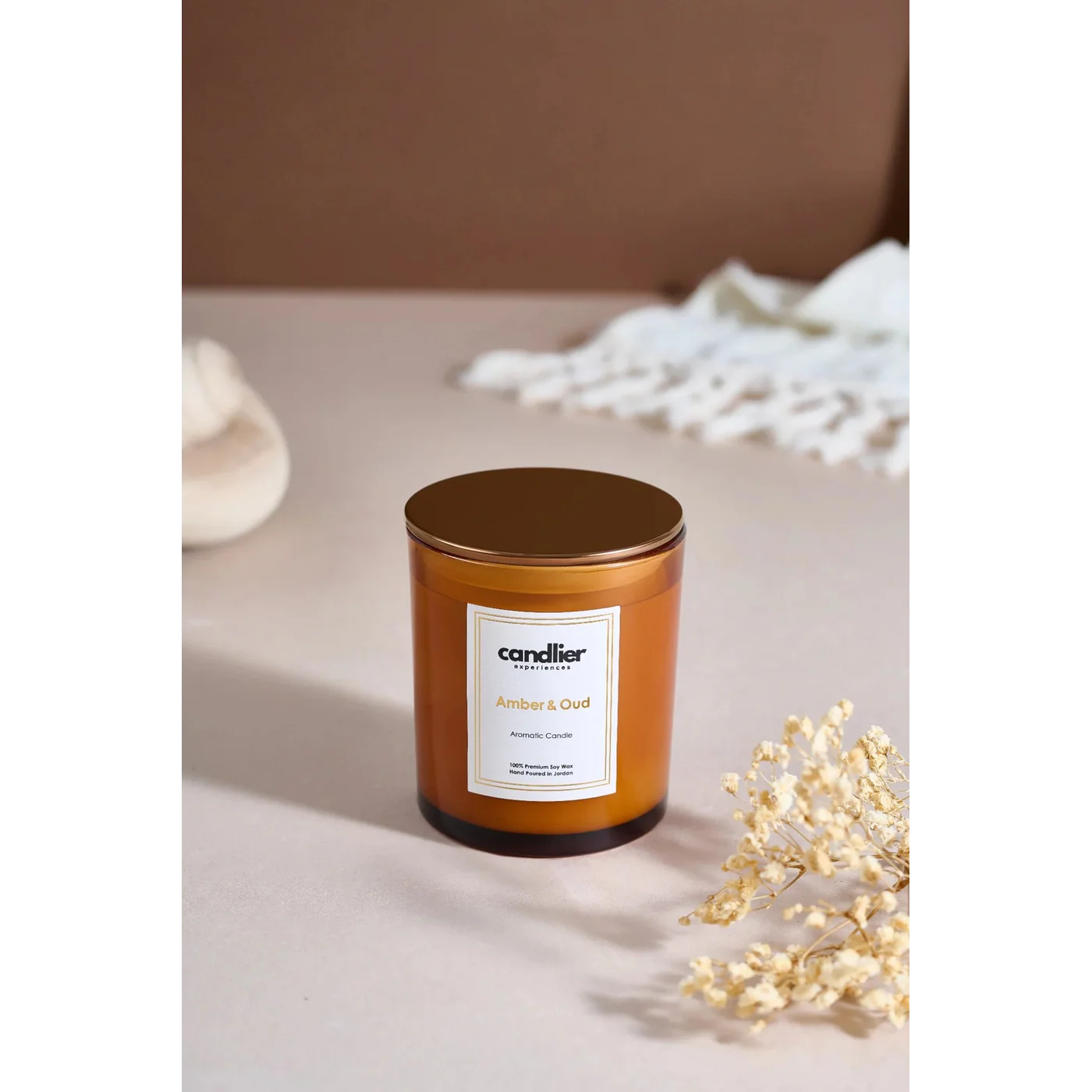 Candlier Amber and Oud Candle - Image 2