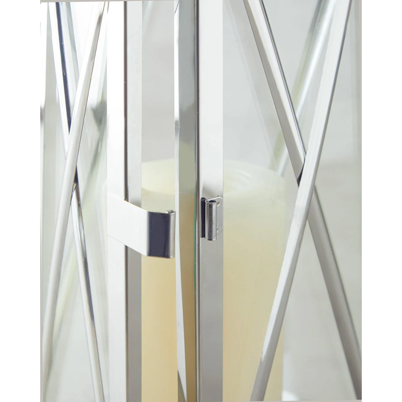 EH Living Carly Metal Lantern - Image 4