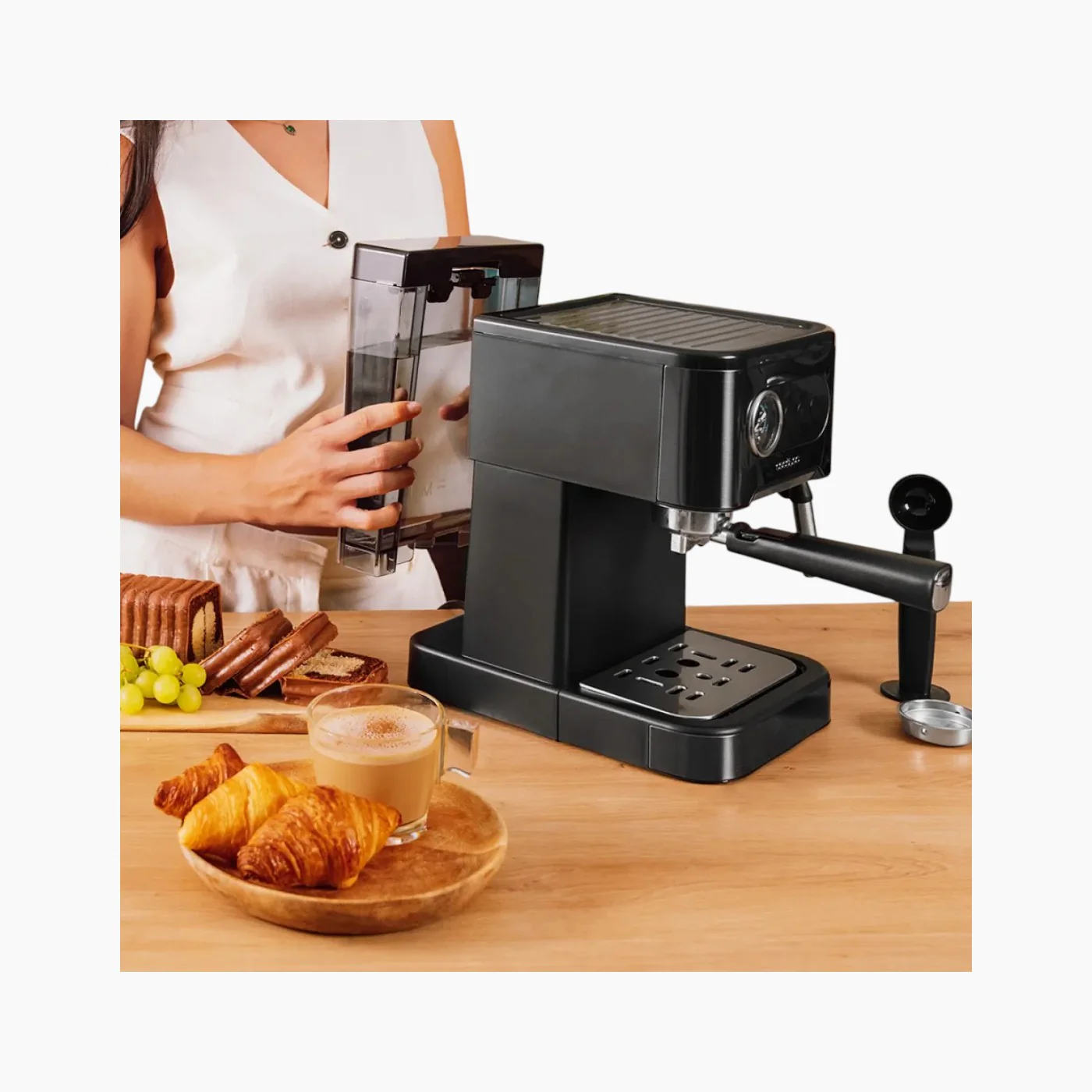 Cecotec Power Espresso 20 Pro Espresso Machine - Image 4