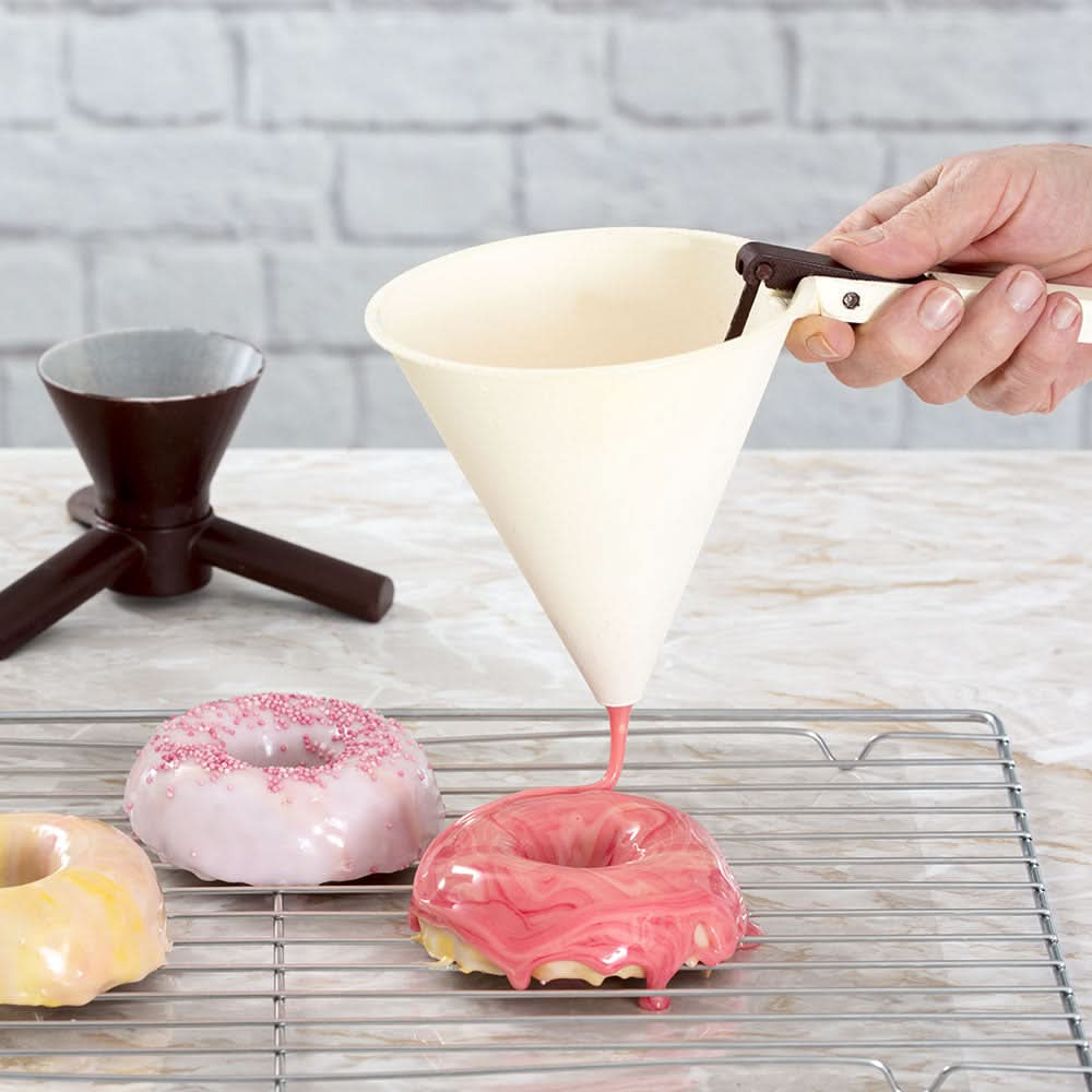 Decora Chocolate Funnel - Image 4