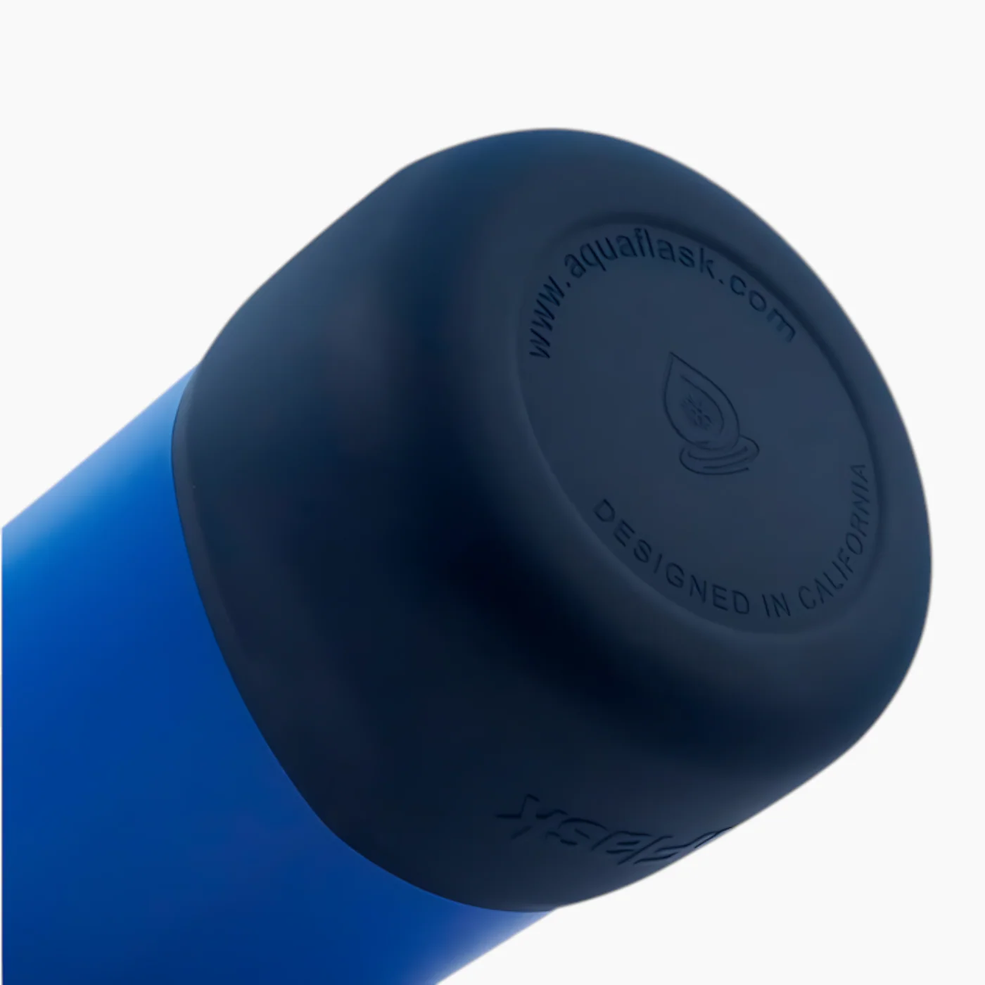 Aquaflask COLORWAVE FLIP SIP Water Bottle 22oz - Image 3