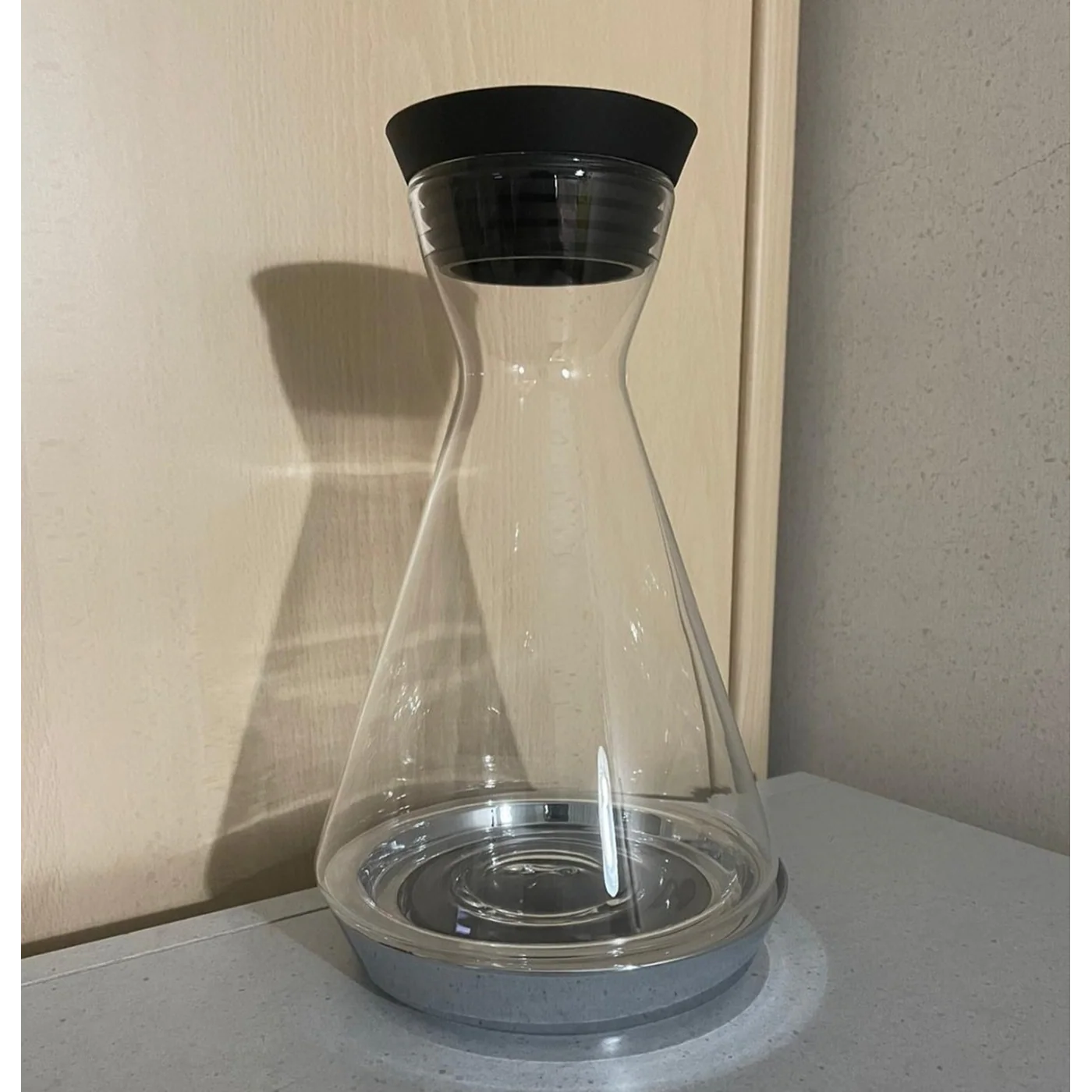 APS Cooling Carafe with Lid Transparent - Image 3