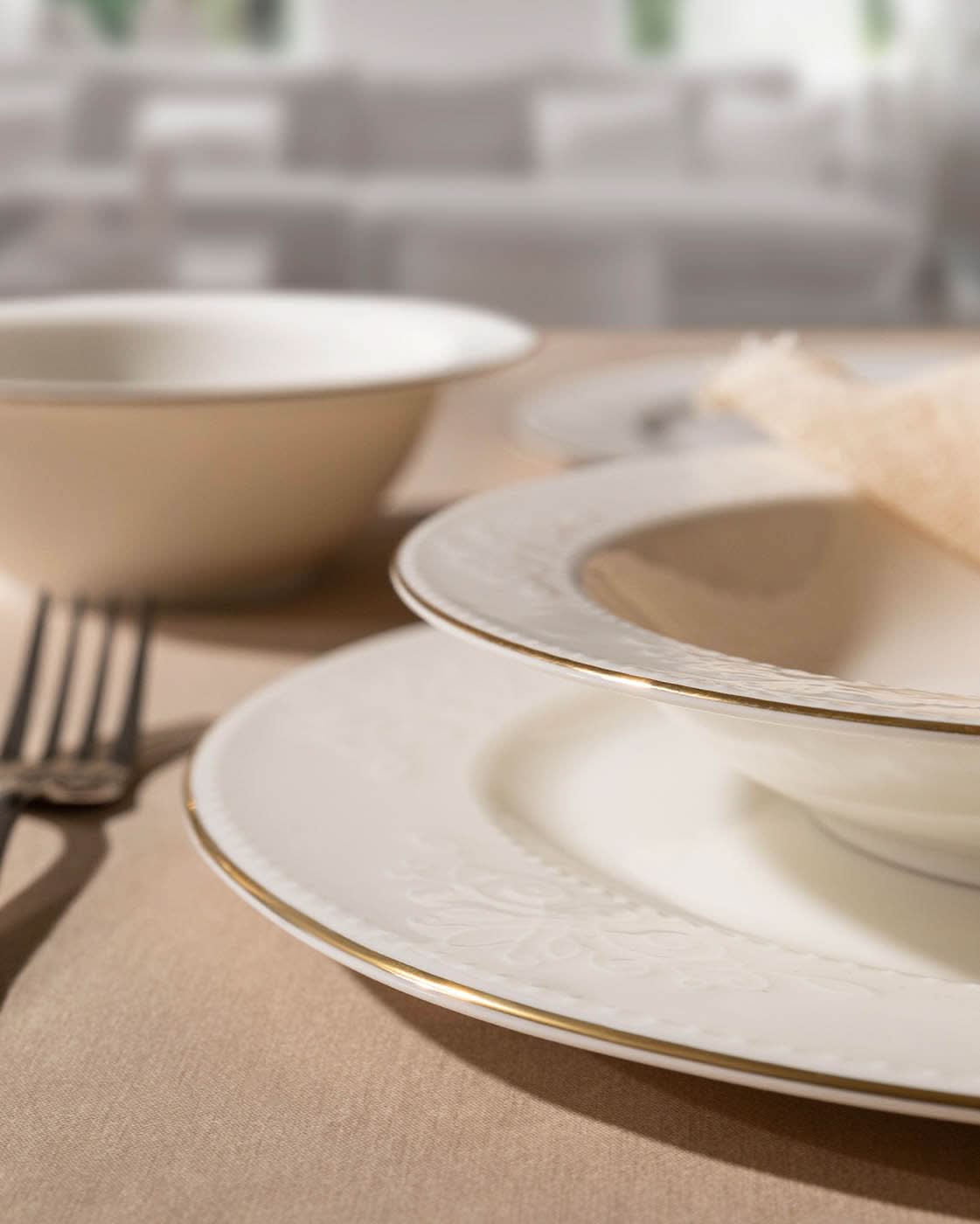 Madame Coco Dinner Set - Image 21
