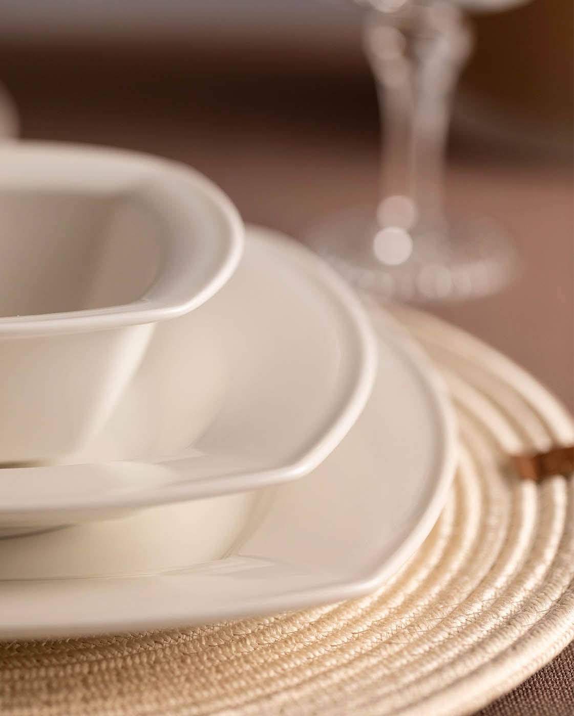 Madame Coco Dinner Set - Image 37