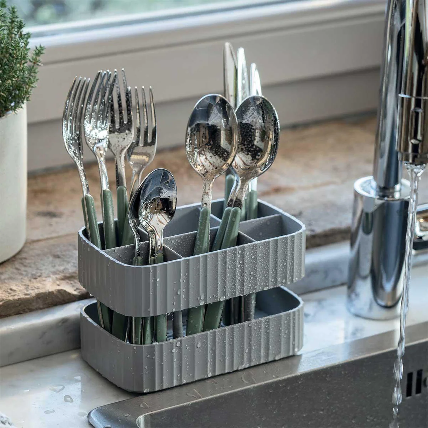 Guzzini Drain & Safe Cutlery Drainer - Image 9