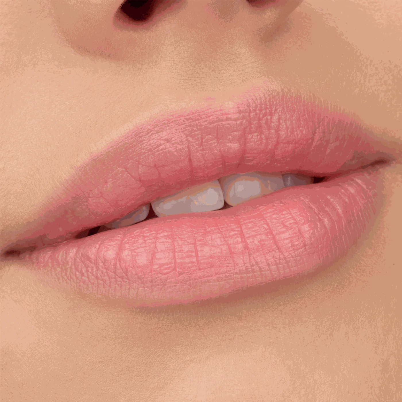 Essence Electric Glow Colour Changing Lipstick - Image 4