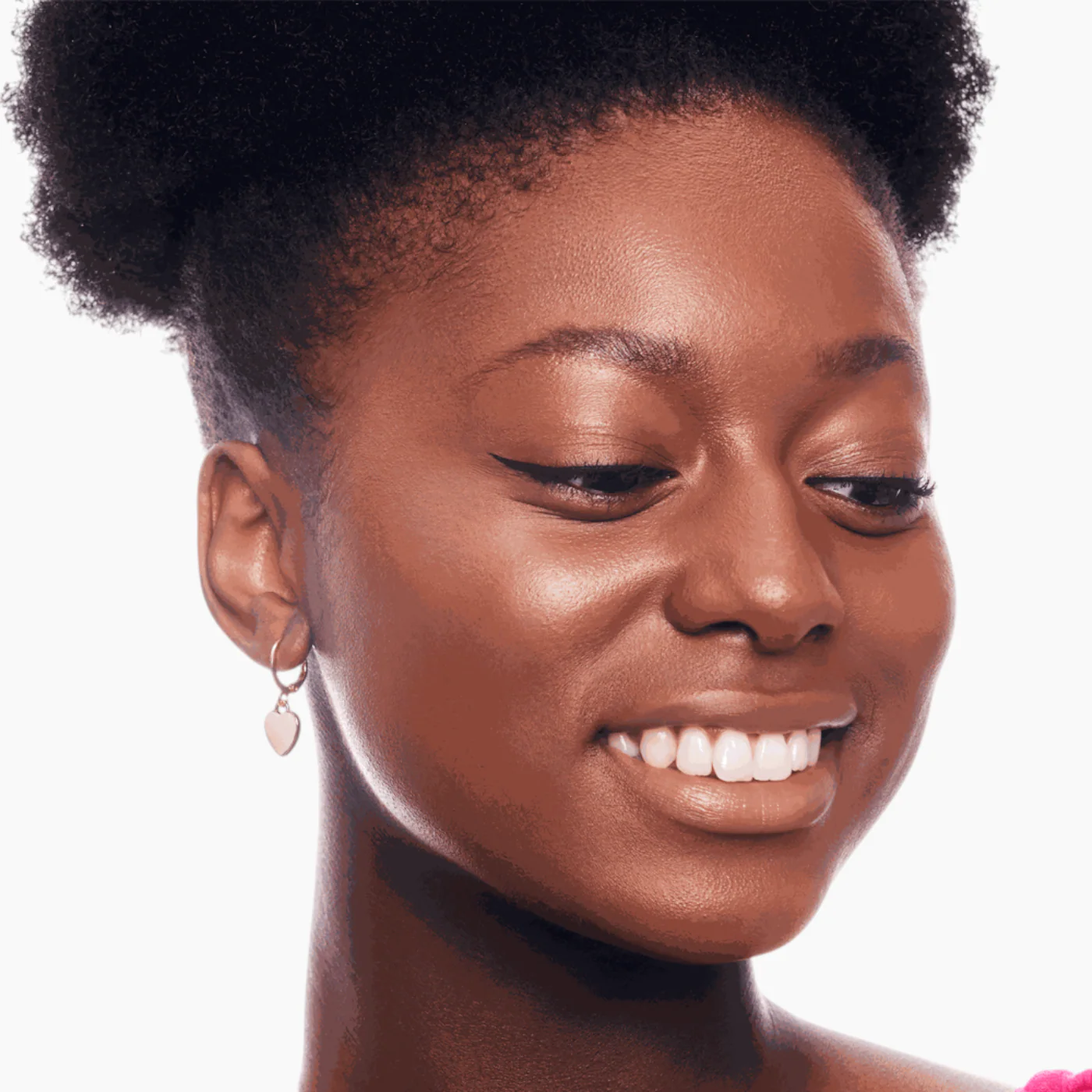 Essence Liquid Ink Eyeliner 01 - Image 6