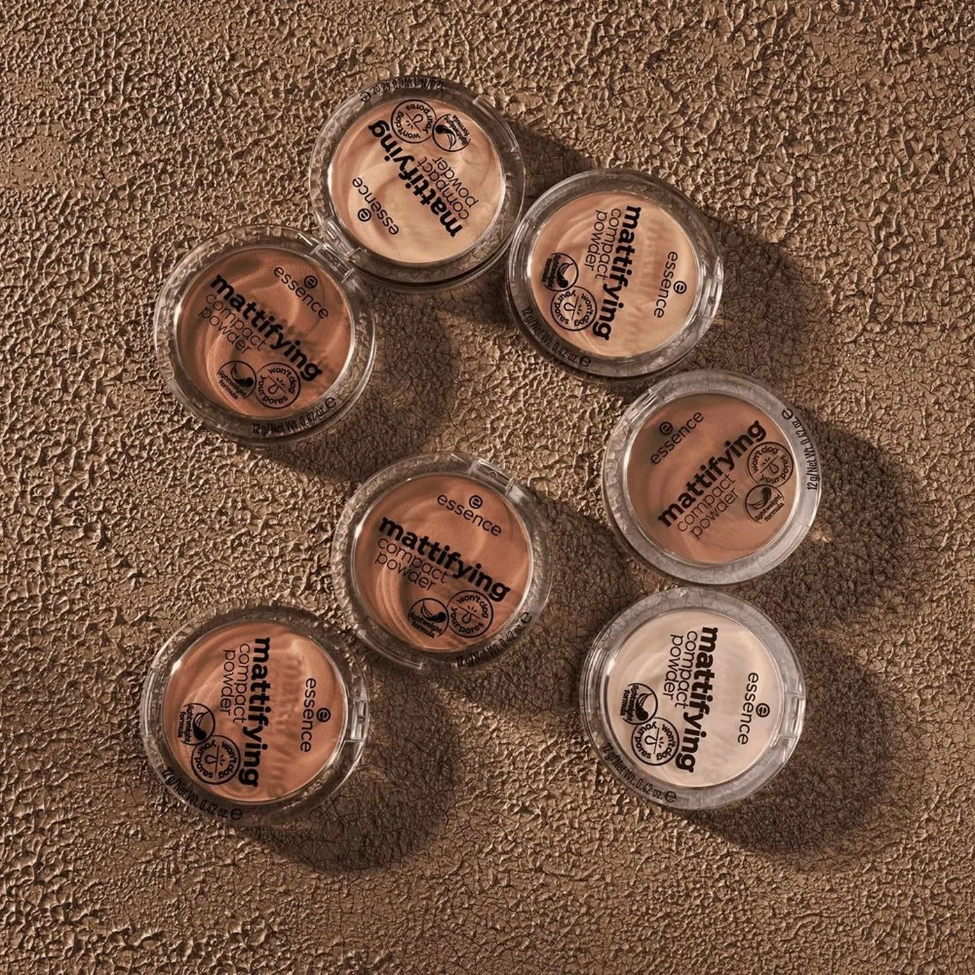 Essence Mattifying Compact Powder - Image 5