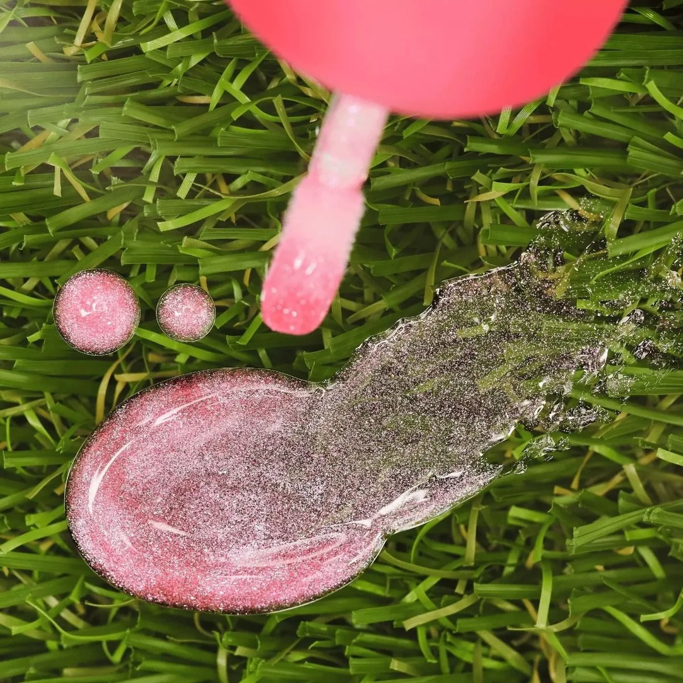 Essence Some Bunny Like You Lip Gloss 01 You Make Me So Hoppy! - Image 2