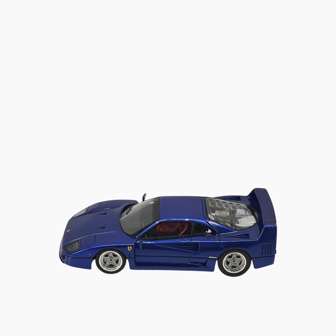 GT-Spirit Ferrari F40 Navy Blue 1:18 Scale Model Car - Image 5