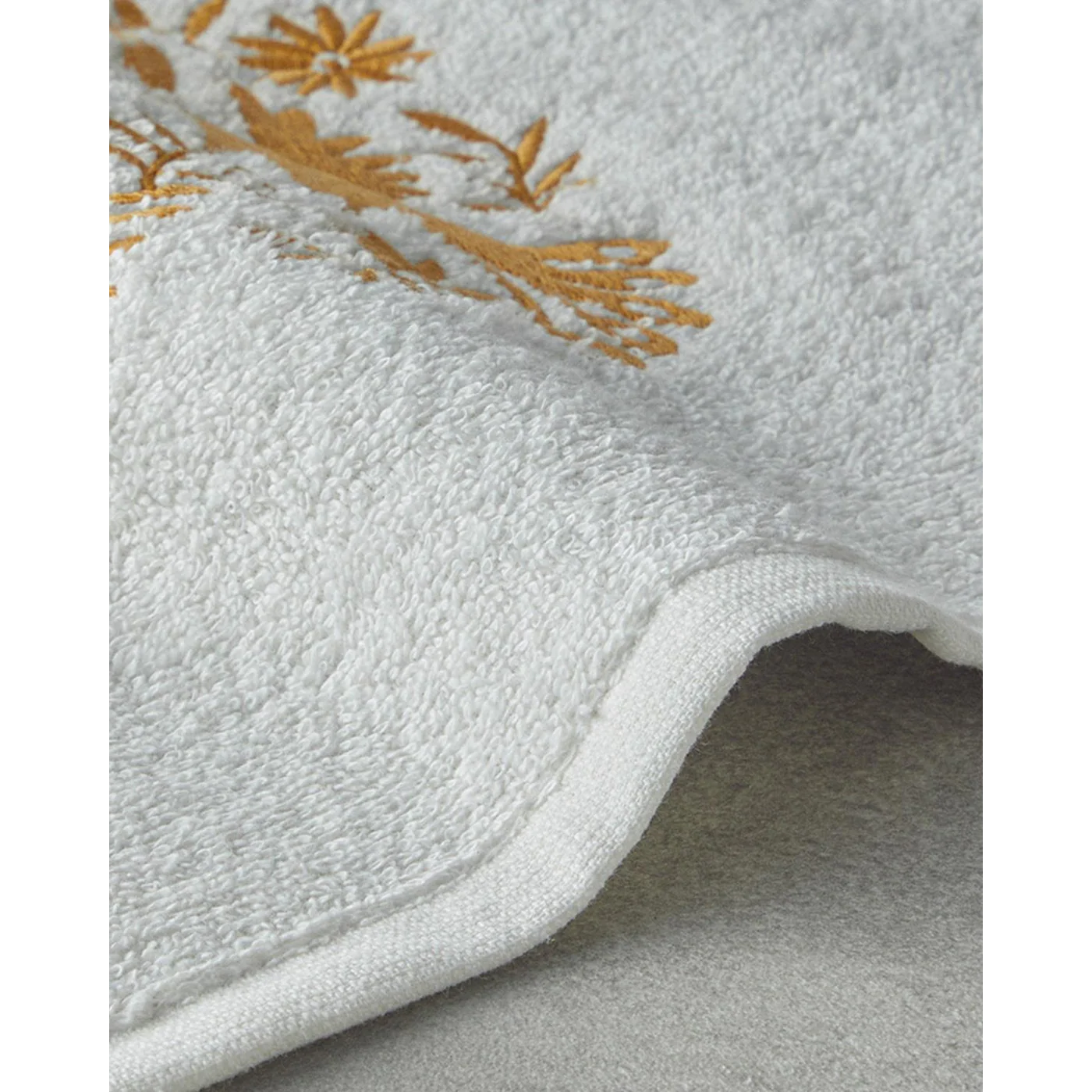 EH Living Floral Crowd Cotton Embroidered Face Towel 50x80 cm Ecru - Image 2