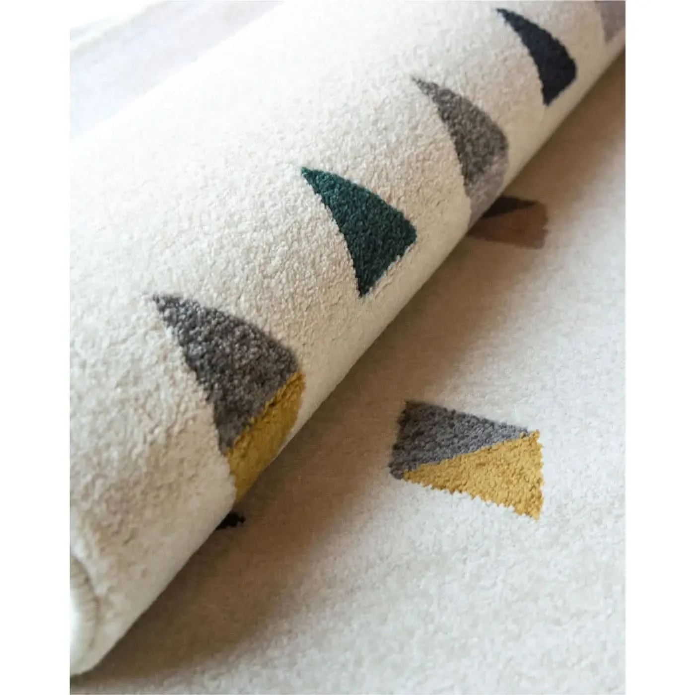Spazio Home Geometric Diamond Rug - Image 3