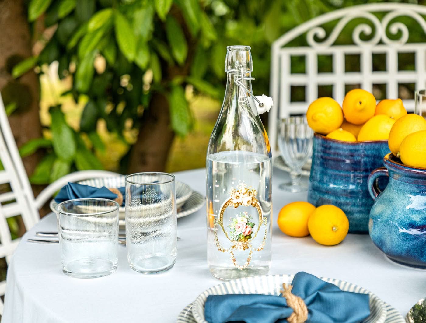 Madame Coco Glass Water Bottle - Image 2