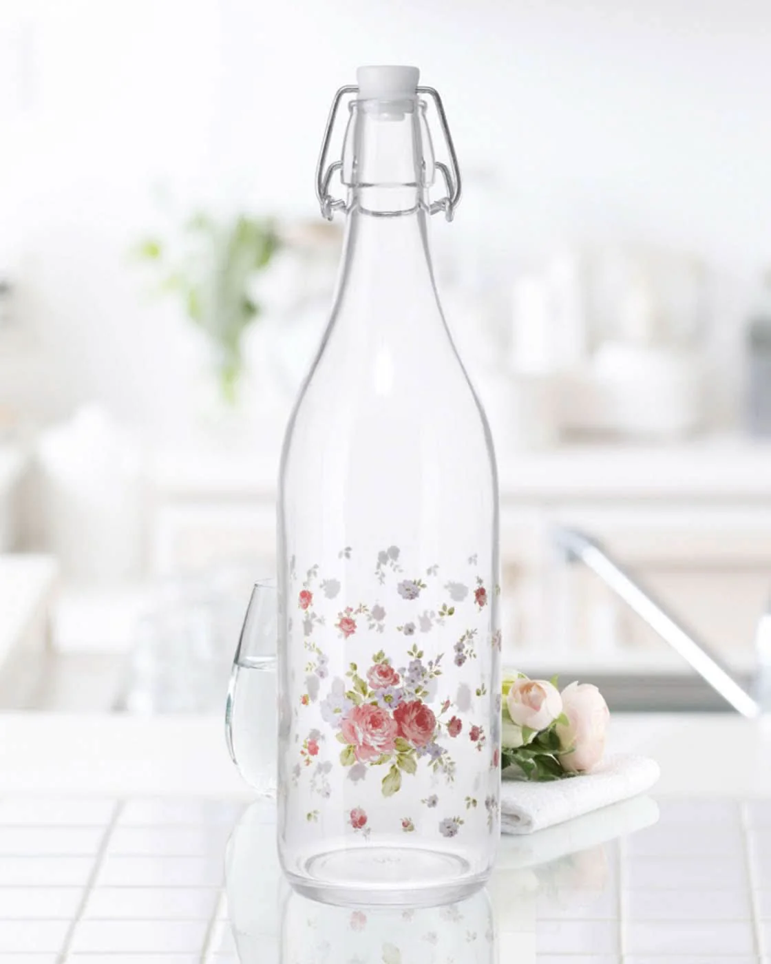 Madame Coco Glass Water Bottle - Image 6
