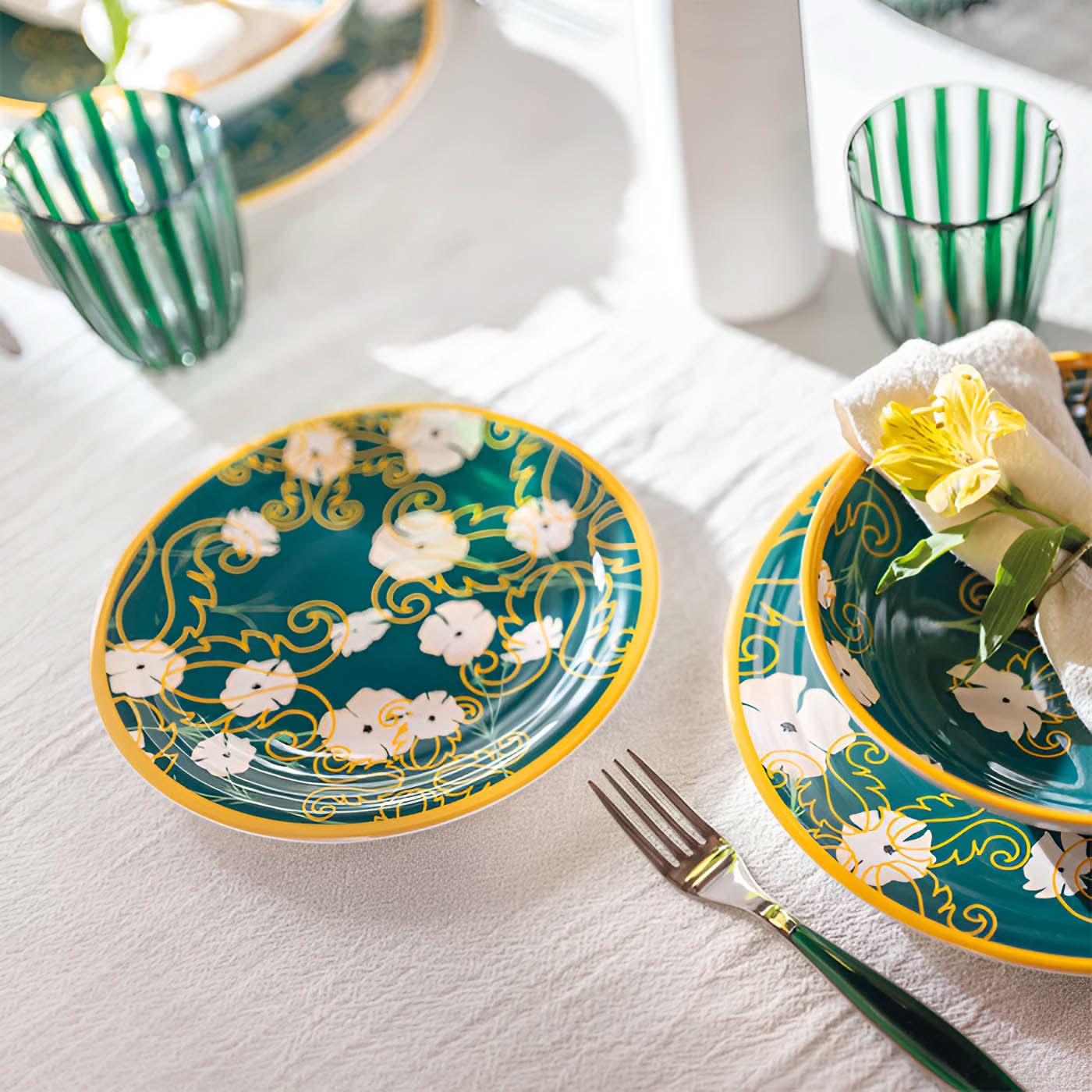 Guzzini Green Fusion Dessert Plate - Image 2