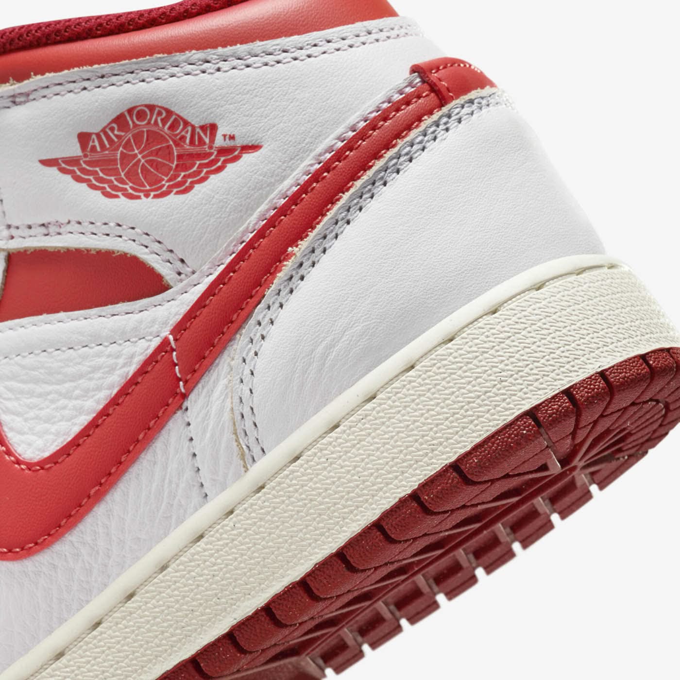 Air Jordan 1 Mid SE 'White Dune Red' Sneakers - Image 8