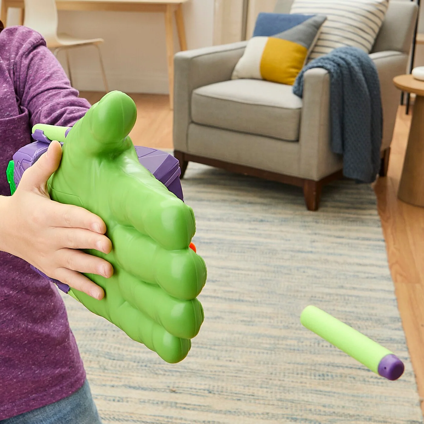 Hasbro Marvel Avengers Hulk Thunderclap Blaster Toy - Image 8