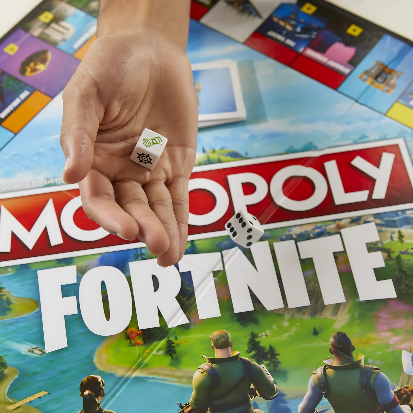 Hasbro Monopoly Fortnite Edition Board Game - Image 8