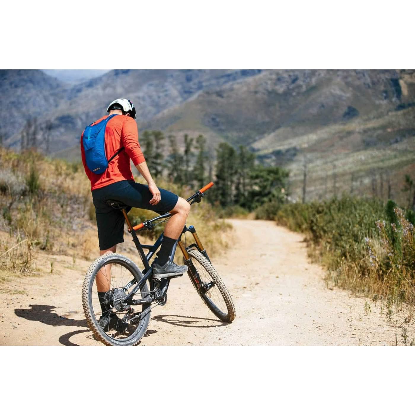 CamelBak Hydrobak Hydration Pack - Image 9