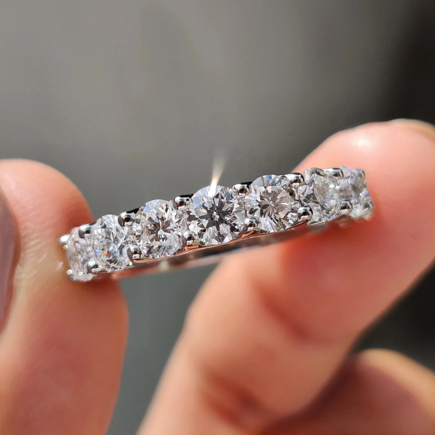 Illumine Gold The Sera Band Ring - Image 3