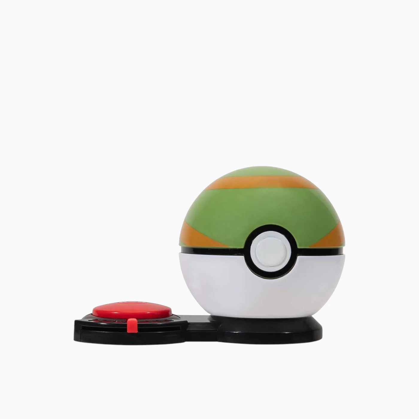 Jazwares Pokemon Surprise Attack Poke Ball Battle Game
