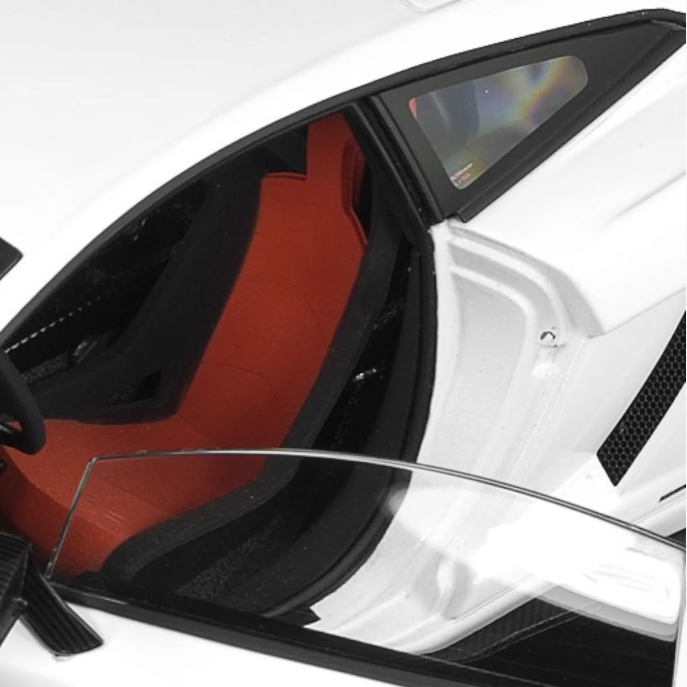 AUTOart Lamborghini Gallardo LP570-4 Super Trofeo Stradale White 1:18 Scale Model Car - Image 12