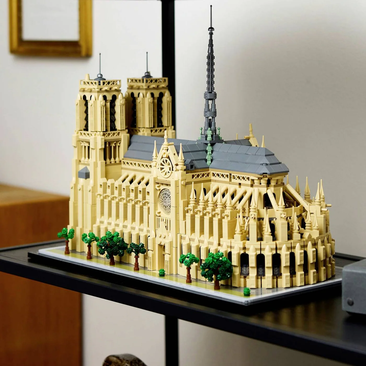 LEGO Notre-Dame De Paris- 4383pcs - Image 5
