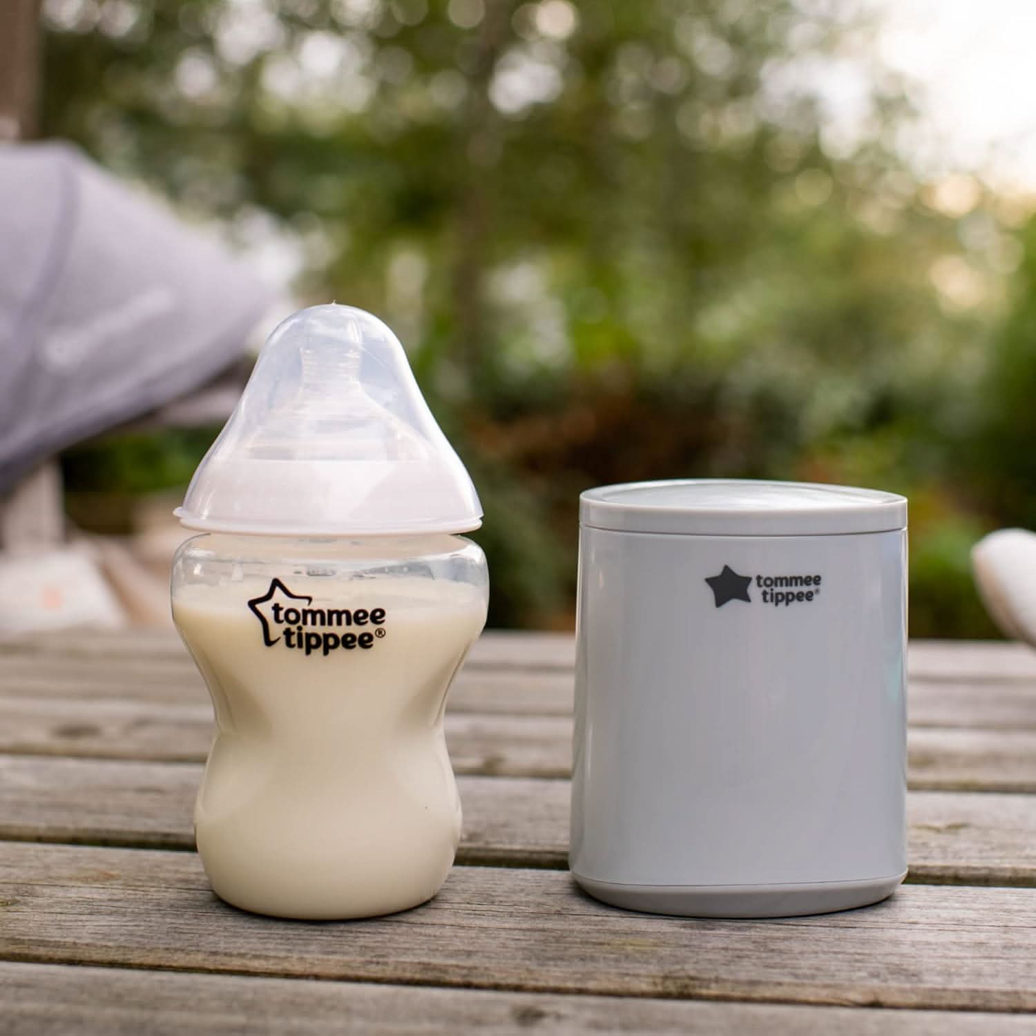 Tommee Tippee Let's Go Portable Travel Bottle Warmer - Image 3