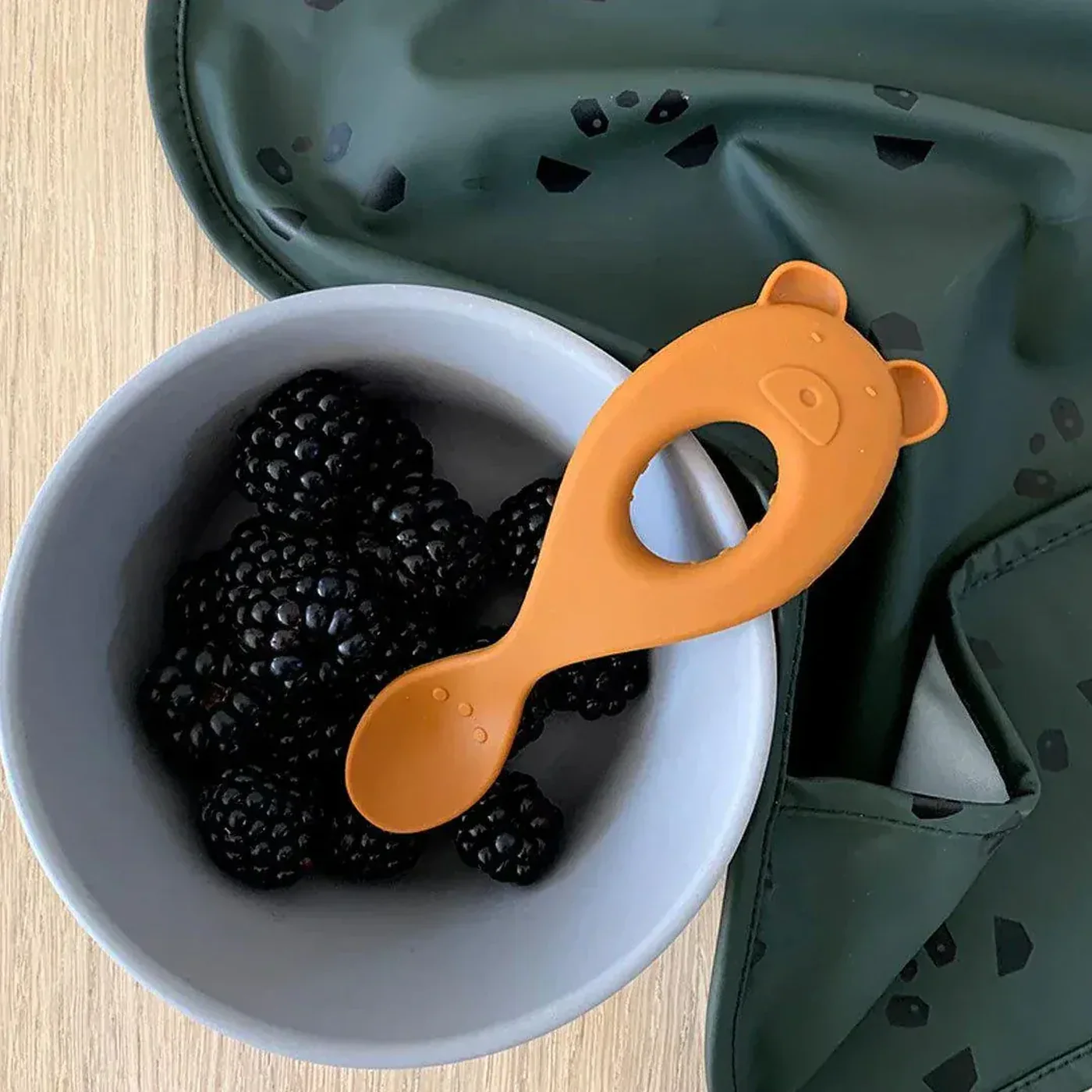 Liewood Liva Silicone Spoon 4-Pack Mix - Image 4