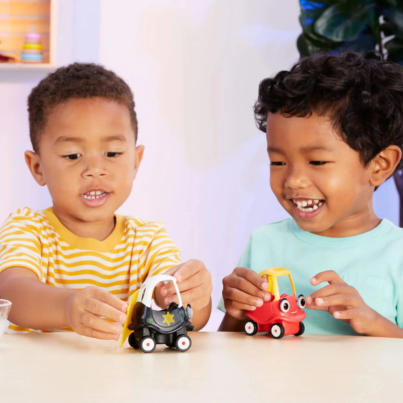 Little Tikes Let's Go Cozy Coupe Color Change Vehicles - Image 6