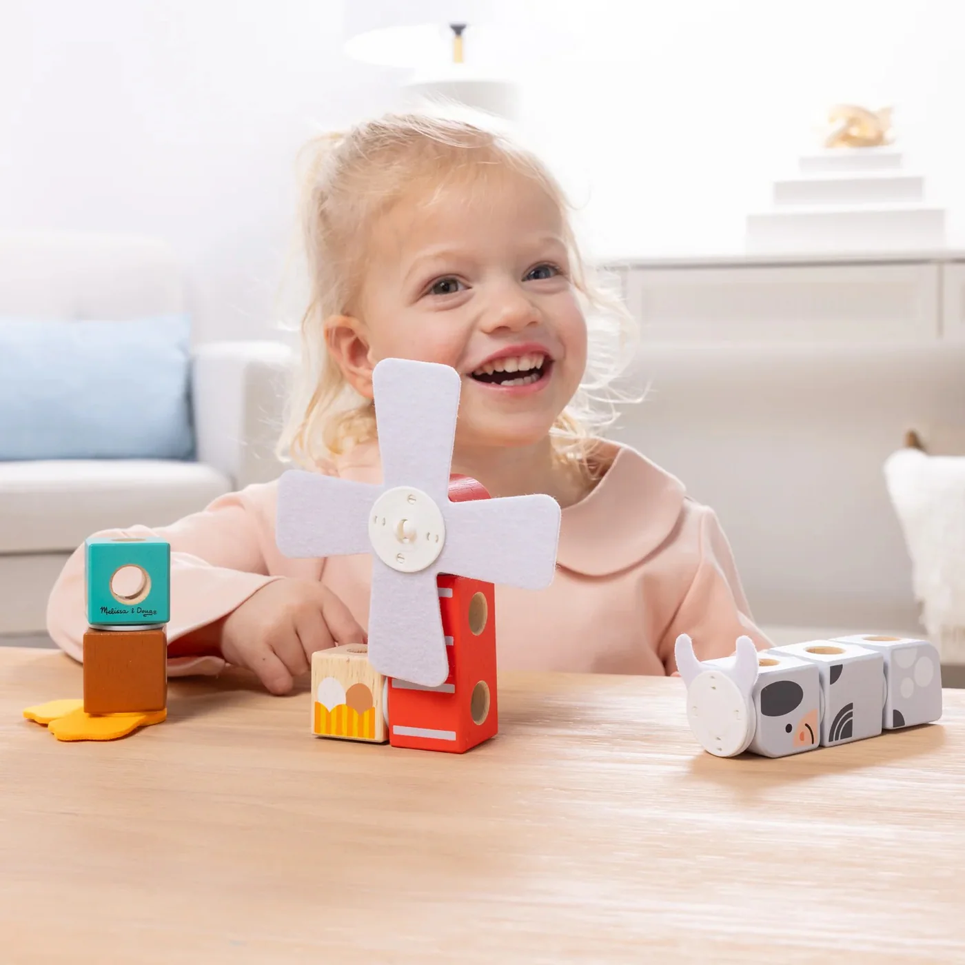 DEVELOPMENTAL TOYS lockales Farm Friends Play Set- 16 Pcs - Image 4