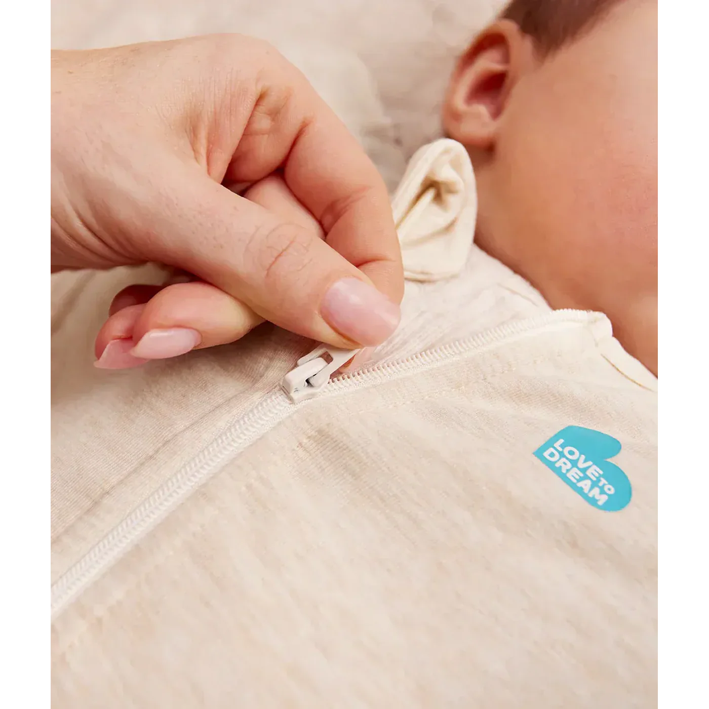 Love To Dream Swaddle Up™ Transition Bag Original 1.0 Tog Oatmeal Large - Image 4