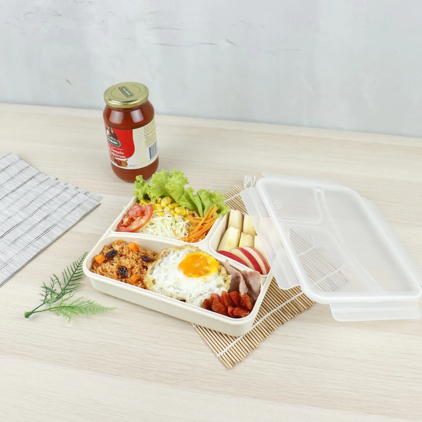 Super Lock Lunch Box Compartment - Image 2