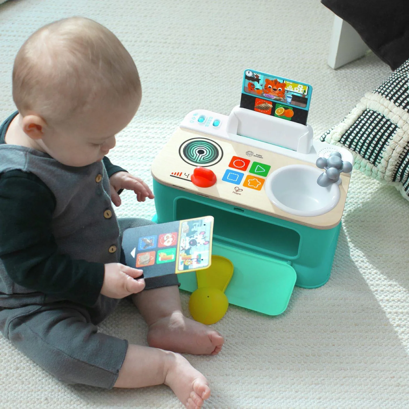Hape Magic Touch Kitchen Playset - Image 4