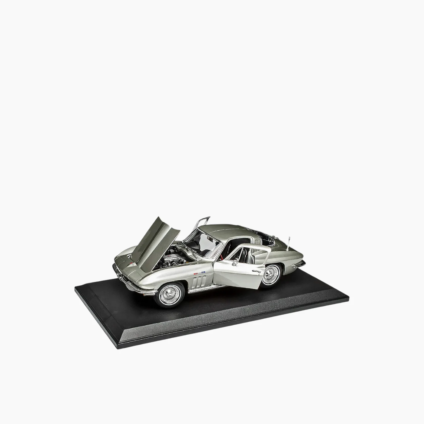 Maisto Bburago 1:18 Special Edition – 1965 Chevrolet Corvette - Image 5